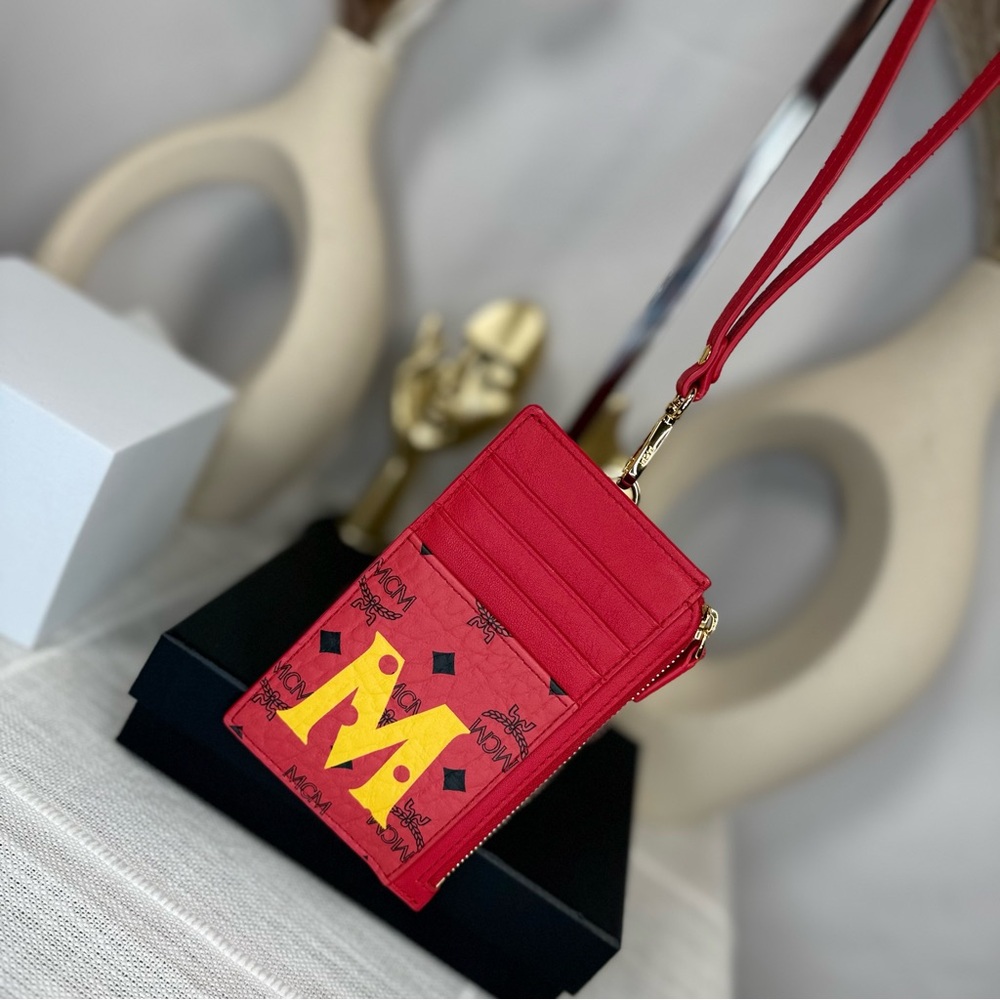 NEW! Unisex MCM Viva Red Visetos Year Of The Mouse Lanyard Card Holder - Picture 12 of 17
